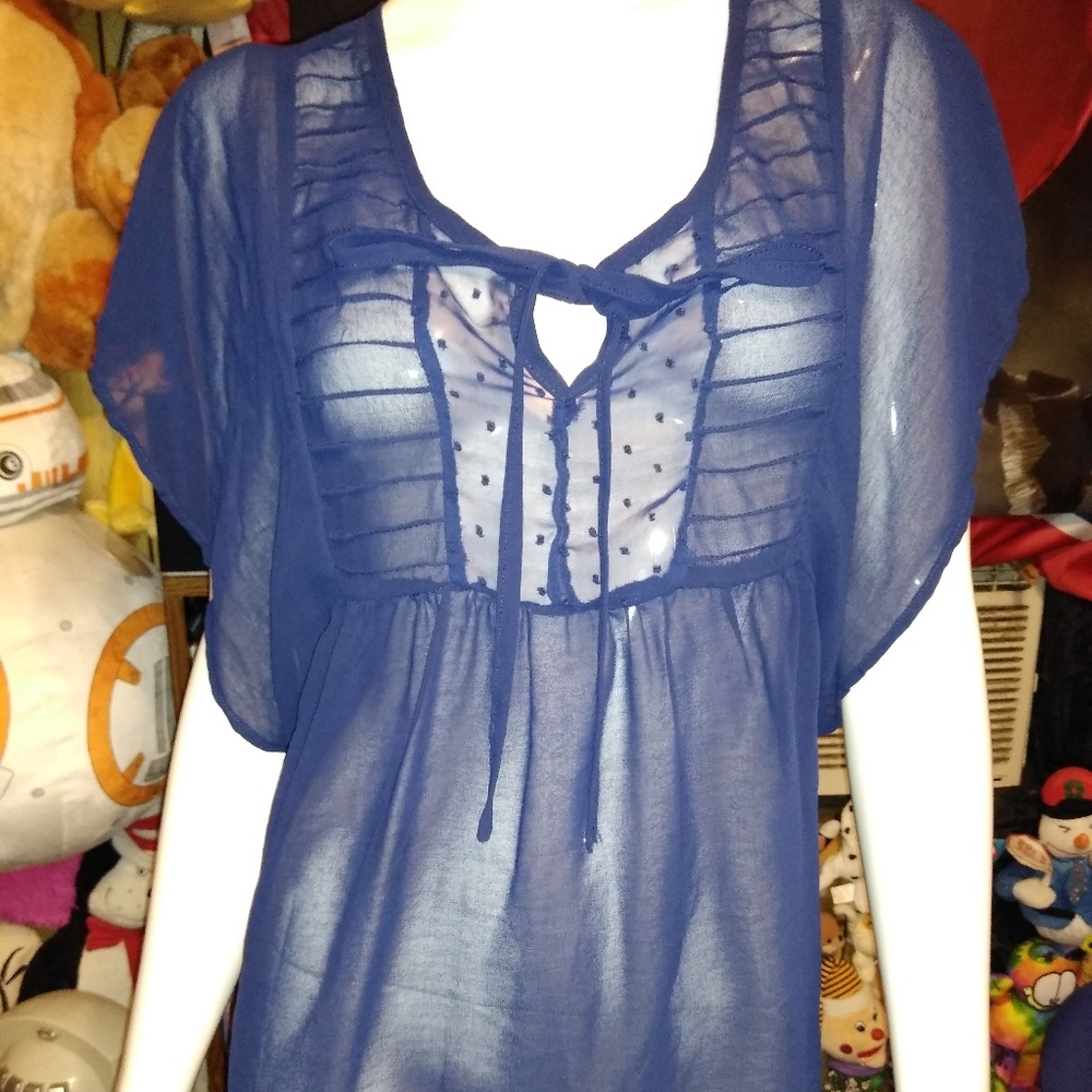Blue light weight top